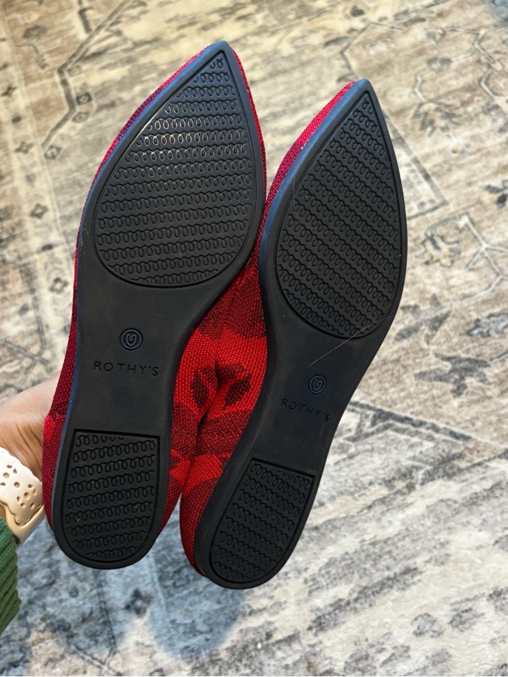 Rothy’s Red Camo Point Flats size 7 camouflage - Picture 2 of 9